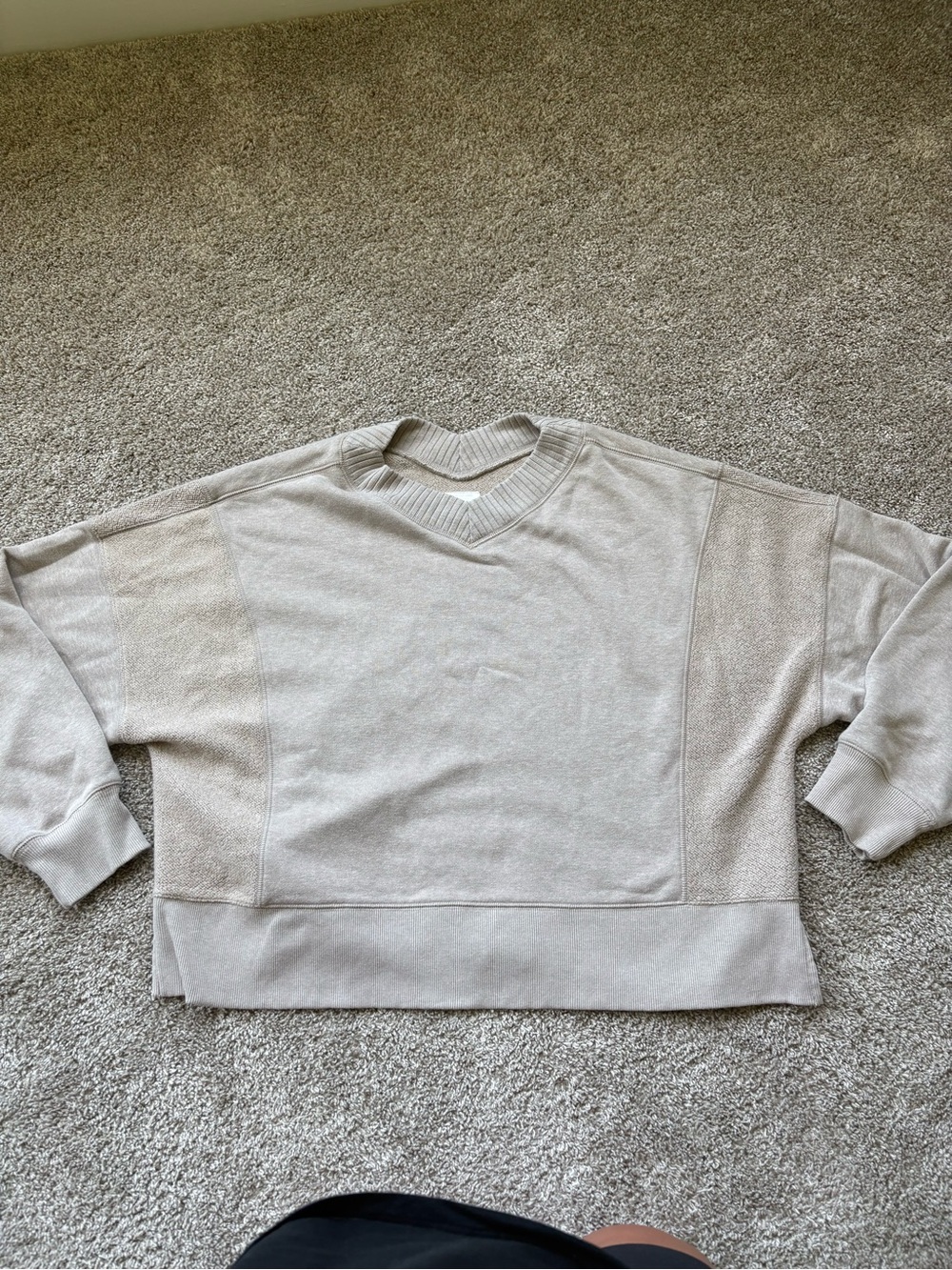 aerie women's Cream V-Neck Sweatshirt